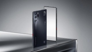 红魔新品押注AI，游戏手机起死回生？