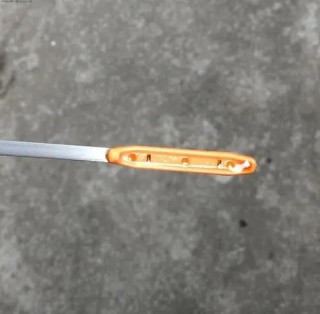 机油尺下降一厘米是多少升？机油尺下降多少是一升