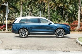 2025款问界M9上市43天大定突破5万台 售46.98万元起