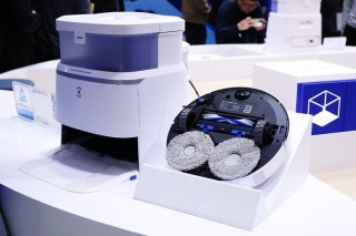 科沃斯携商用清洁机器人新品重磅亮相2024 CCE清洁展！