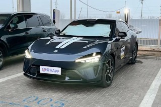 小米卢伟冰：小米YU7将于5月下旬公布相关信息