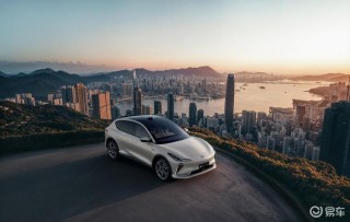 智己LS7焕新版正式上市 限时权益价32.99万元