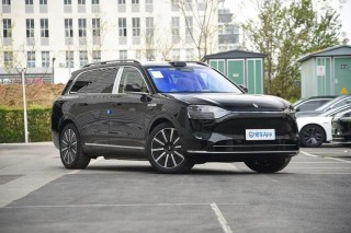 2025款问界M9上市64天大定突破6万台 提供纯电及增程两种动力