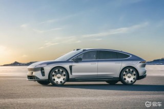 蔚来ET9 Horizon Edition官图 采用南极星蓝+月辉银双色车身