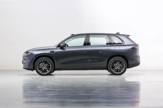 2026款零跑C10将于5月15日上市 预售价12.98万元起
