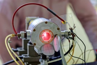科学家发明硅纳米粒子激光打印技术