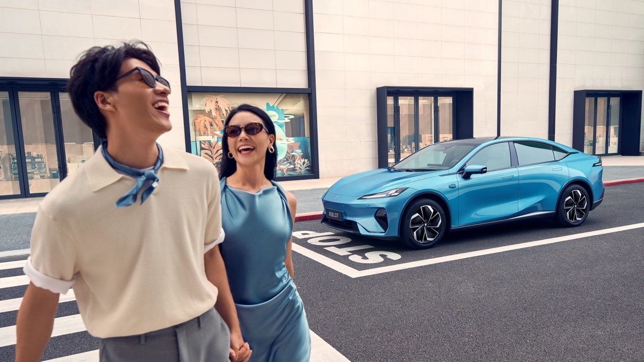 2026款深蓝L07上市售价13.59万起  第3张