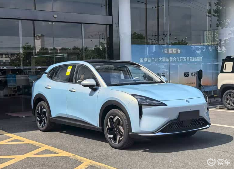宝骏云海俊雅版上市时间确定！内饰有专属设计  第2张