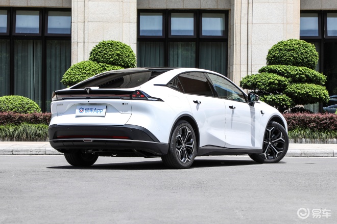 2026款深蓝L07正式上市 权益价售13.59万元起  第5张