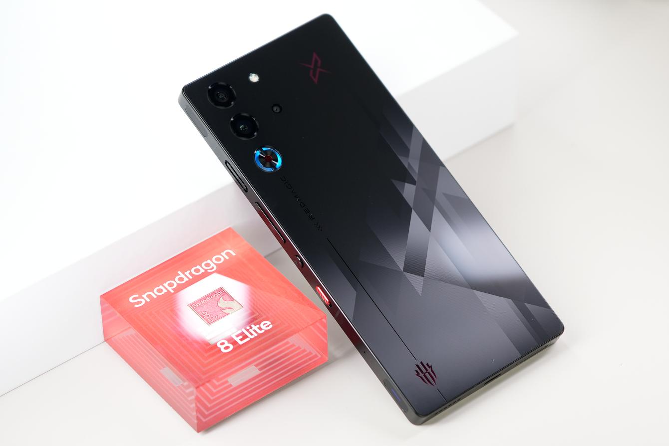 红魔10 Pro+评测：游戏手机的完美答卷  第7张