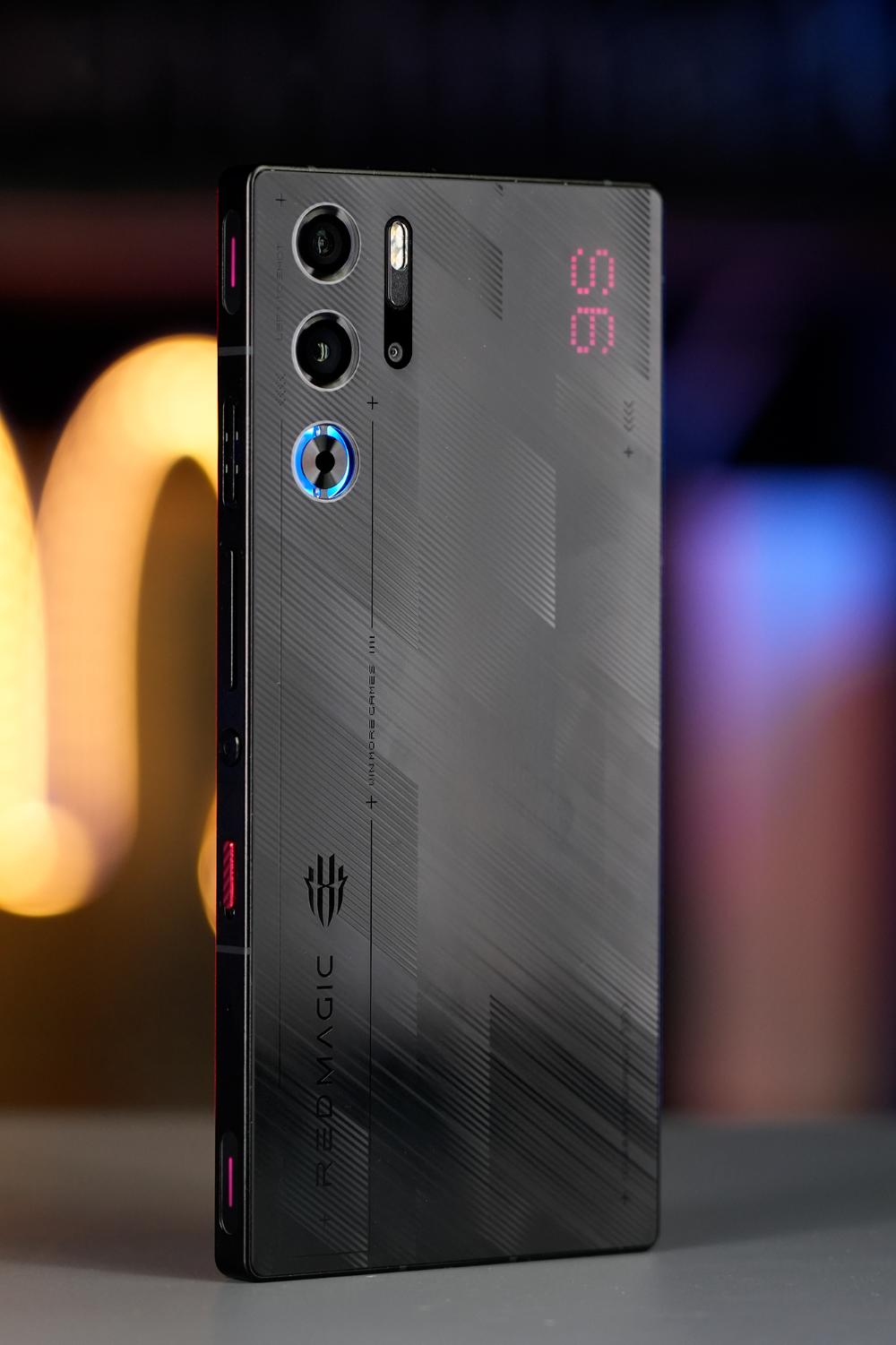 红魔9S Pro+评测：全球首发8Gen3领先版 游戏性能天花板  第3张