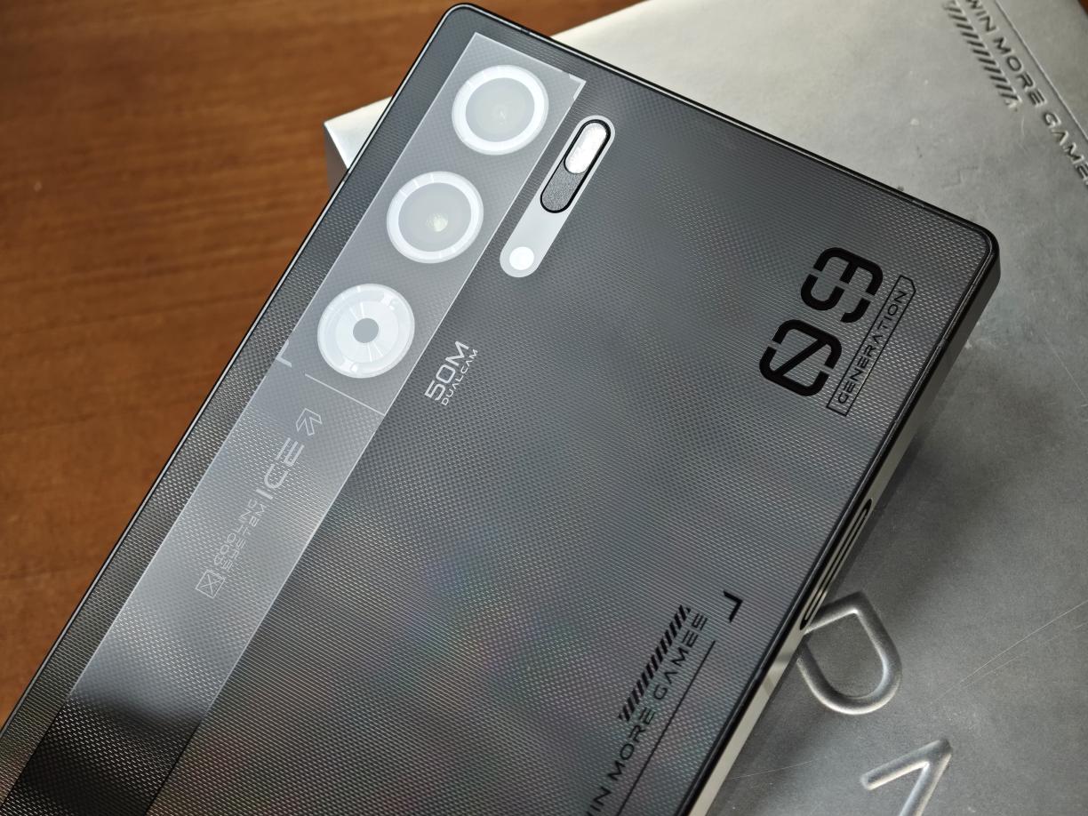 红魔9 Pro+评测：游戏手机、也可能是所有手机的终极形态  第9张