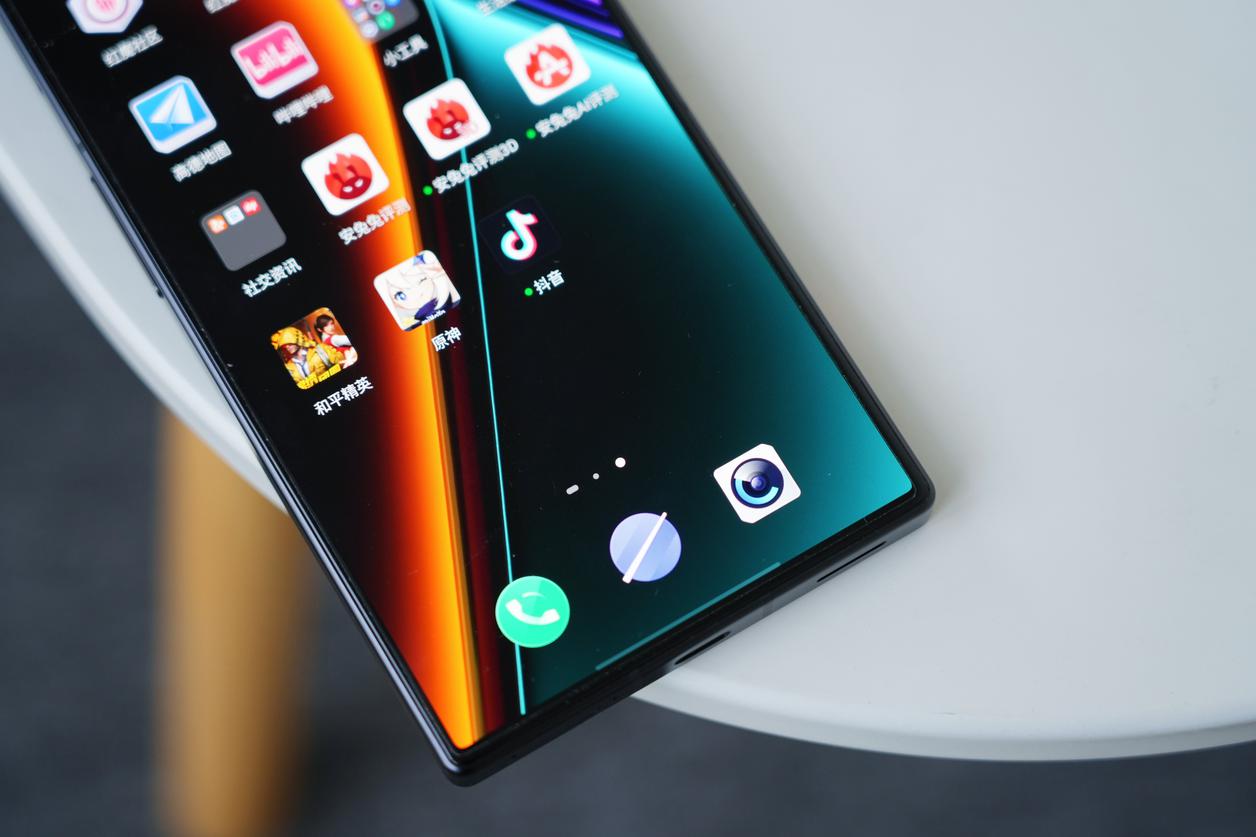 红魔8 Pro+评测：骁龙8Gen2时代的锋芒异类  第11张
