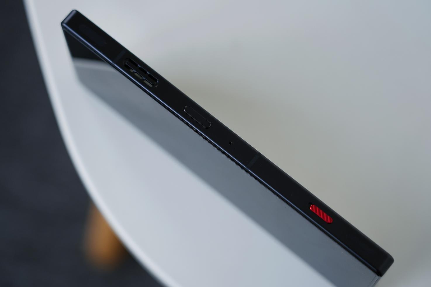 红魔8 Pro+评测：骁龙8Gen2时代的锋芒异类  第18张