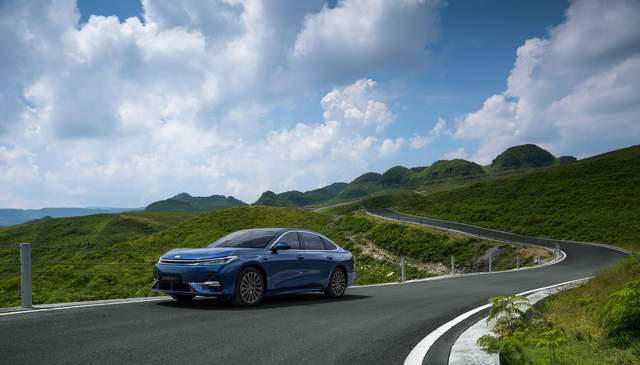 联合引擎｜8.18万元起！吉利银河A7节能续航双突破  第6张