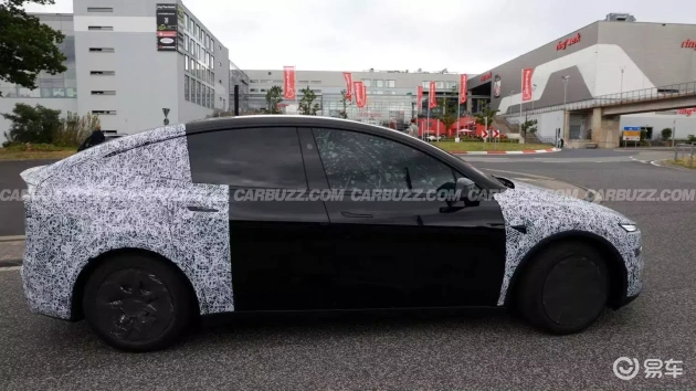 特斯拉Model Y L测试揭示长轴距优化三排空间