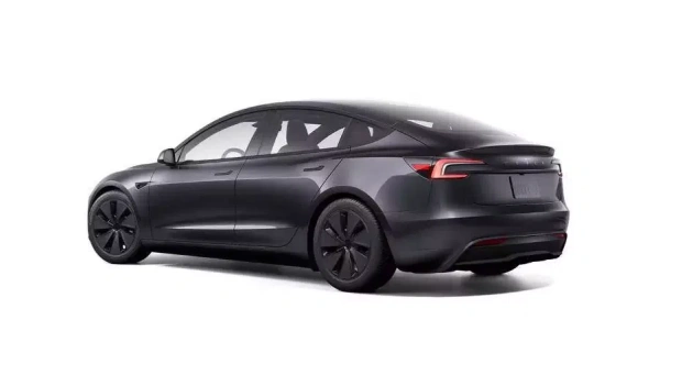特斯拉新款Model 3发布，超长续航830公里  第4张