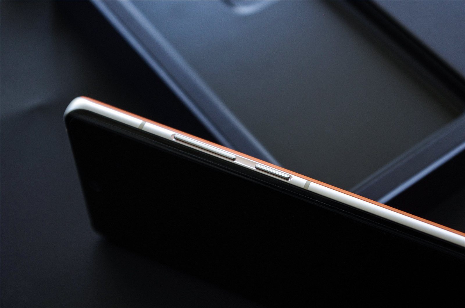 蔡司双主摄！vivo X60 Pro+评测：蓝厂压轴超大杯  第12张