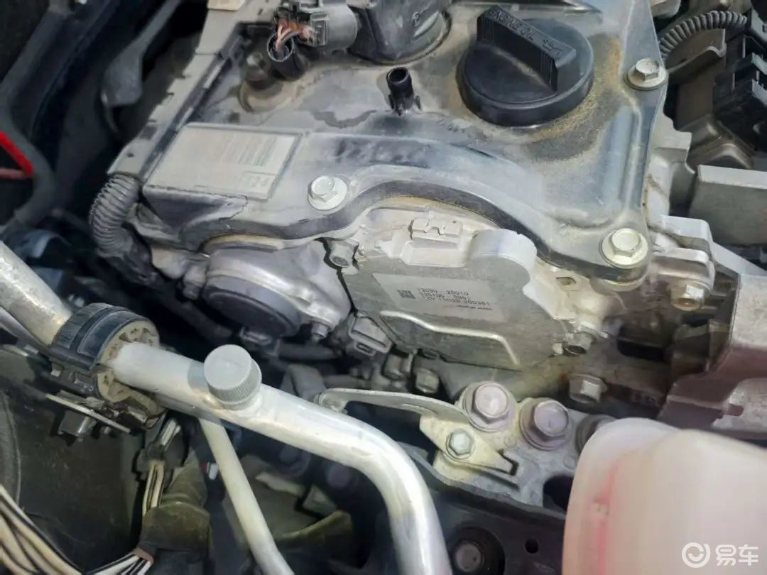 高性价比淘车，2.5L混动+四驱靠谱稳定，油耗低至5L  第20张