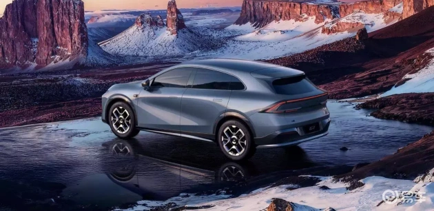 小鹏G7对战Model Y：同价位顶级智能家庭SUV对决  第1张