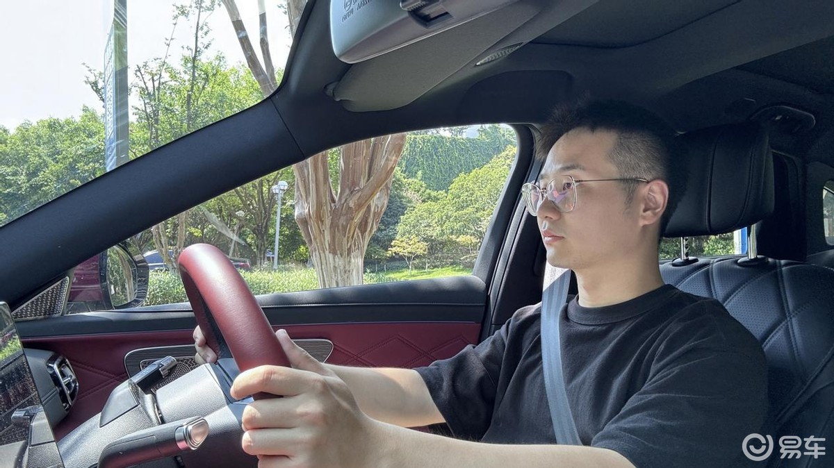 叫板“56E”？奇瑞风云A9L超详细试驾报告  第3张
