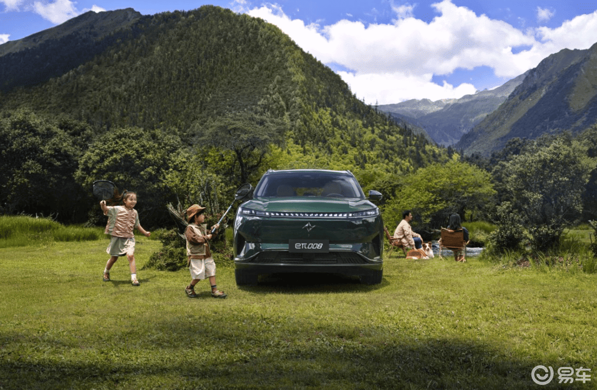 20万级大六座SUV！eπ008与零跑C16，谁更实用？  第1张