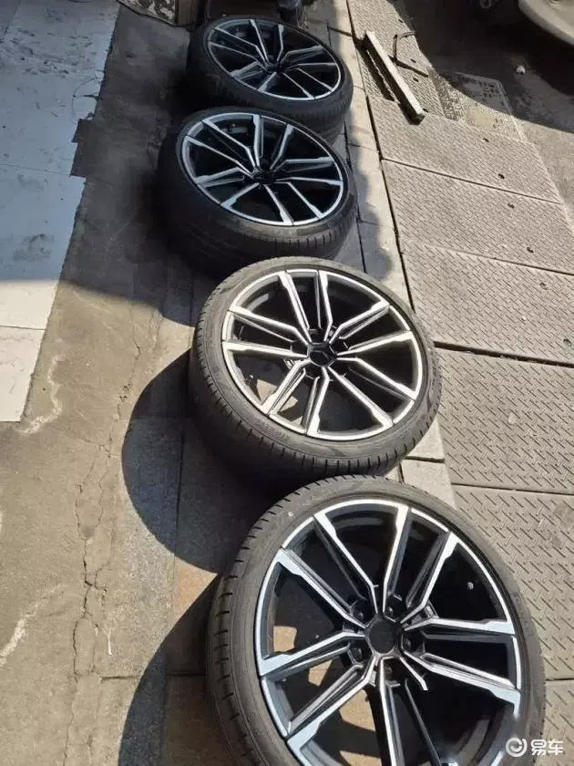 M2内饰升级3系，酷炫升级  第2张