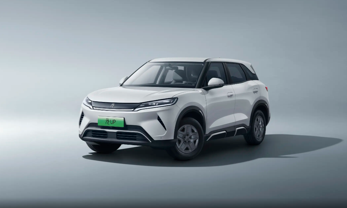 起售价低至7.48万，这车新增入门级车型，这下又要大卖了  第2张