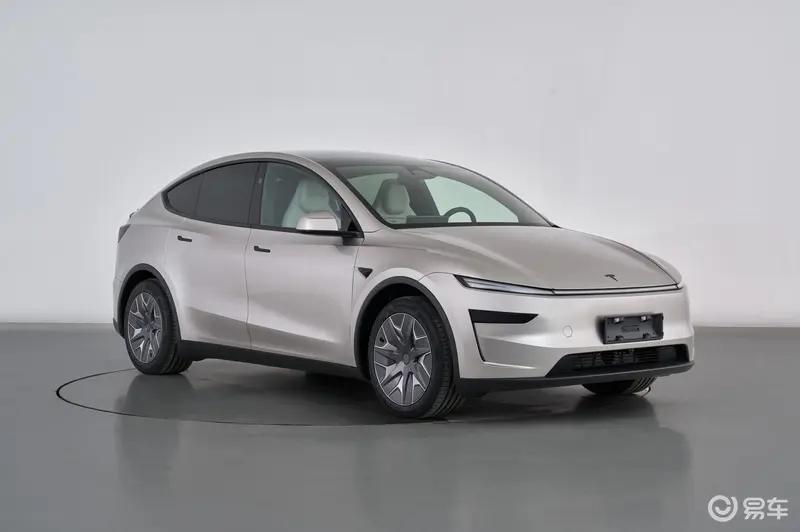 特斯拉Model Y L实车曝光 将于近期正式发布  第3张