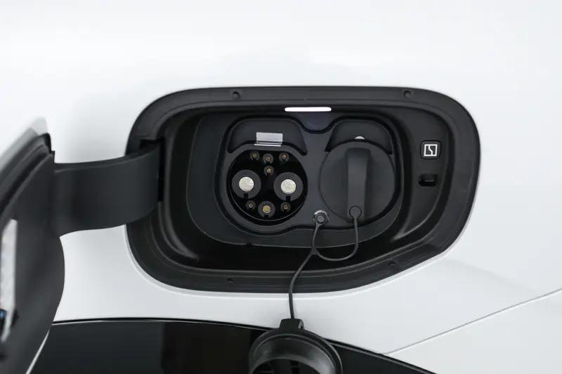 极氪7X澳洲开启预售 预售价区间57900-72900澳元  第12张