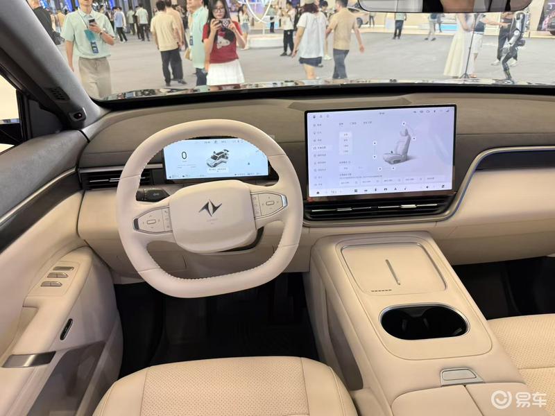 2026款东风奕派eπ008六座版上市 限时先享价17.36万起  第7张