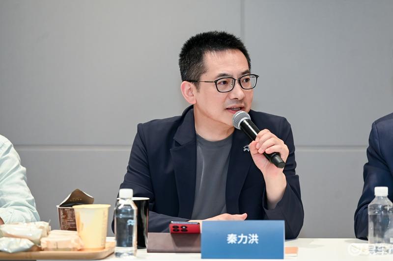 蔚来：十年蜕变与“谷底爬升”的关键战役  第5张