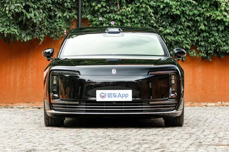 2025粤港澳车展：尊界S800亮相  第7张