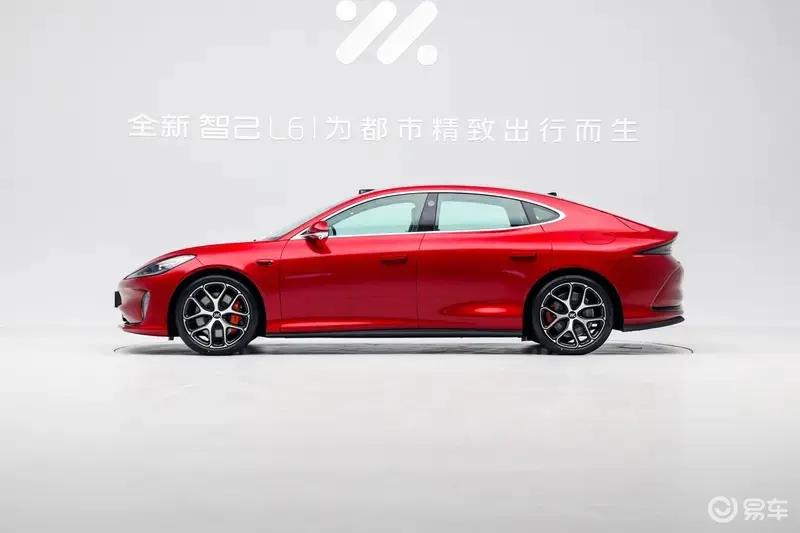 全新智己L6开启全国首批交付 权益价20.49万元起  第5张