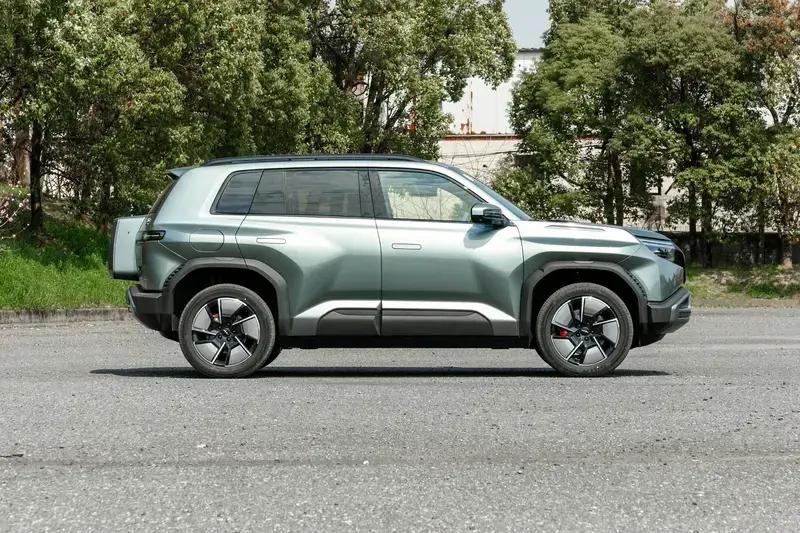 方程豹钛3后驱版将于5月20日交付 售13.38万元起  第4张