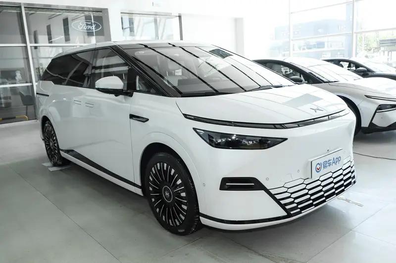 2025上海车展：2025款小鹏X9开启交付  第4张