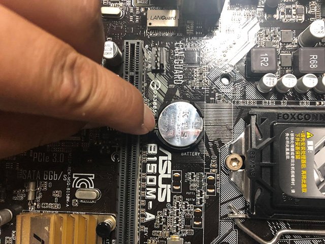 电脑每次开机时间都不对？电脑每次开机都要重新设置时间解决方法  第4张