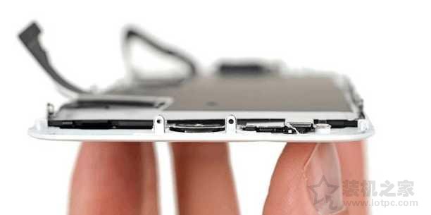 苹果iPhone8手机内部做工图赏 苹果iPhone8拆解全过程详细版  第3张