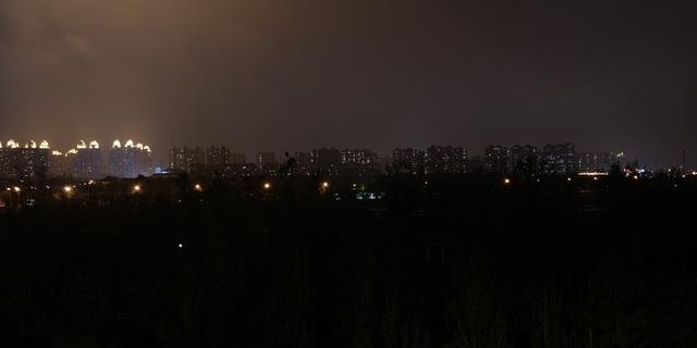 手机拍照技巧：教你如何使用手机的专业模式来拍摄纯净的夜景  第5张