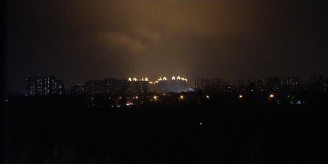 手机拍照技巧：教你如何使用手机的专业模式来拍摄纯净的夜景  第6张