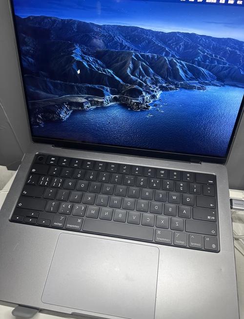 Apple MacBook Pro将在2021年下半年发布 搭载mini LED屏幕 第1张 Apple MacBook Pro将在2021年下半年发布 搭载mini LED屏幕 第1张
