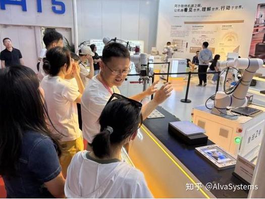 阿尔勃特2025世界机器人大会精彩回顾 第2张 阿尔勃特2025世界机器人大会精彩回顾 第2张