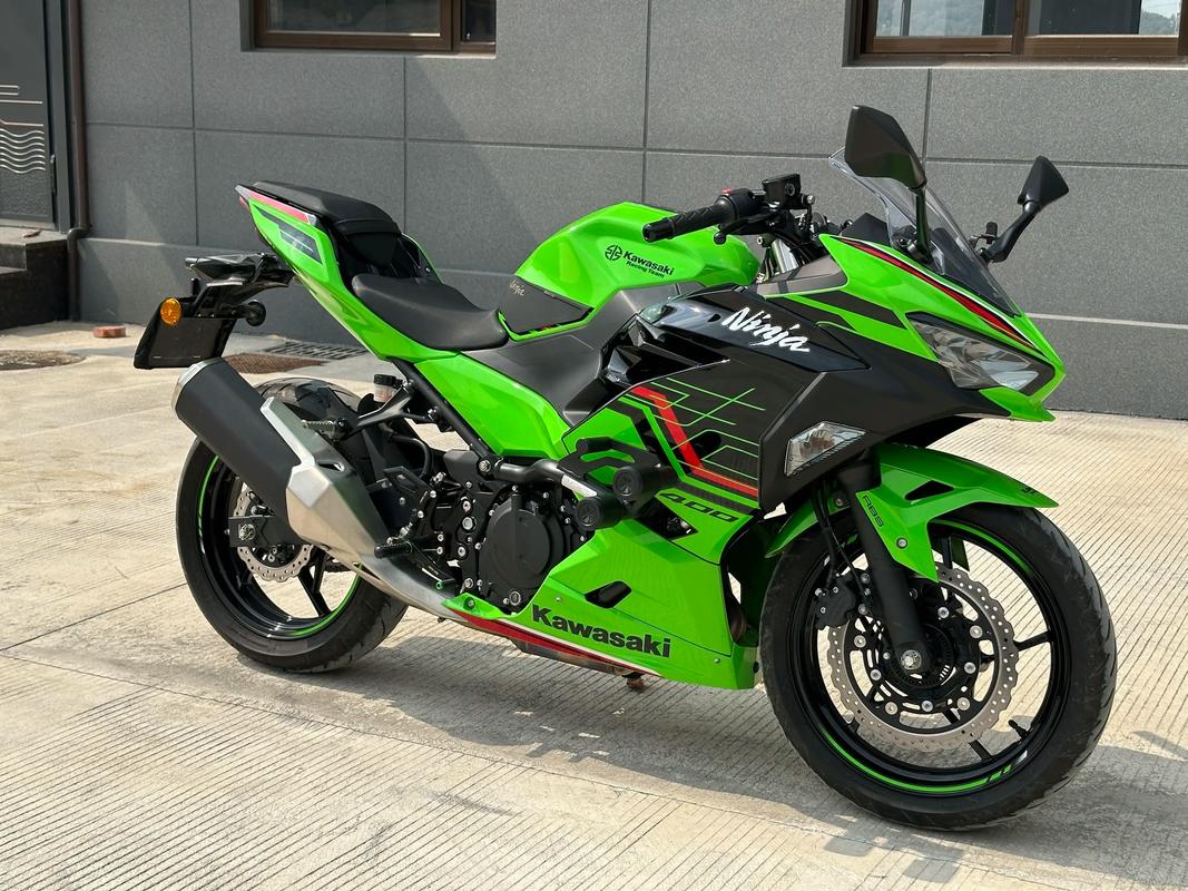 24款川崎Ninja400 Z400 售价47800元起 第2张 24款川崎Ninja400 Z400 售价47800元起 第2张