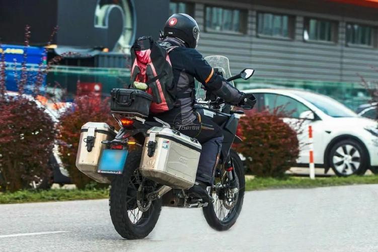 KTM 390 ADV全新版本谍照 越野能力提升 第2张 KTM 390 ADV全新版本谍照 越野能力提升 第2张