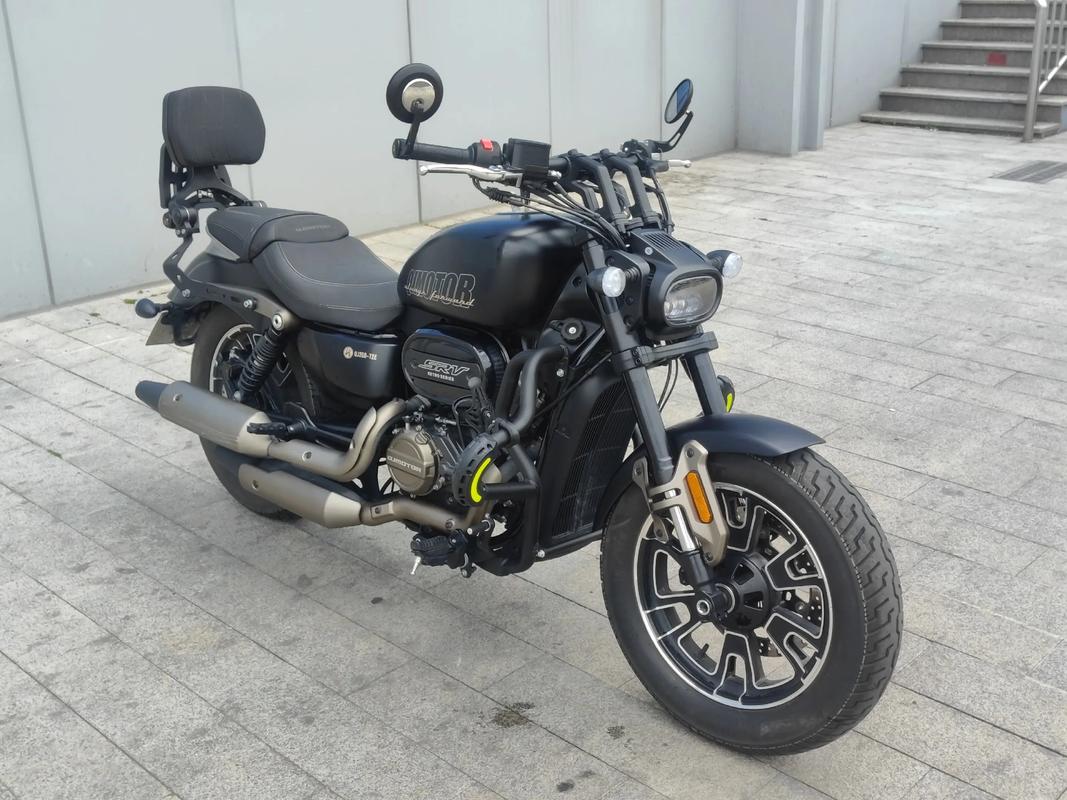 QJMOTOR闪300 350调价 官宣降价2000元  第2张
