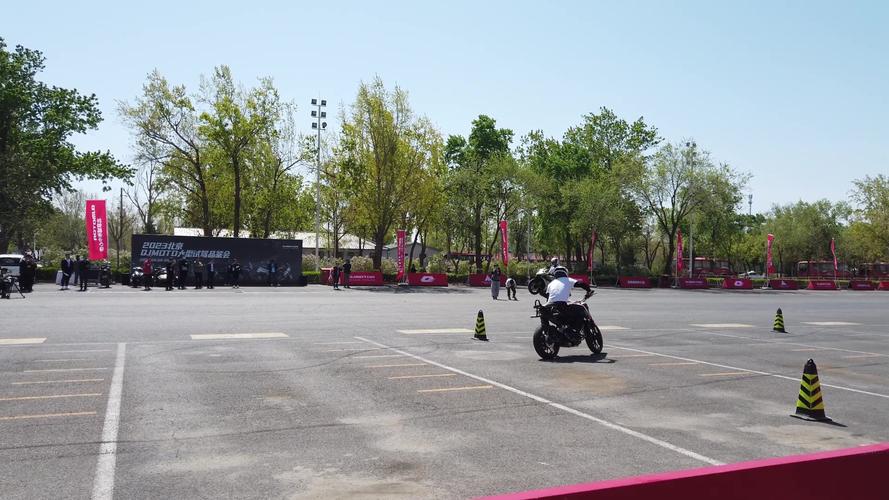 感受摩托文化 北京公交驾校摩托嘉年华 第2张 感受摩托文化 北京公交驾校摩托嘉年华 第2张