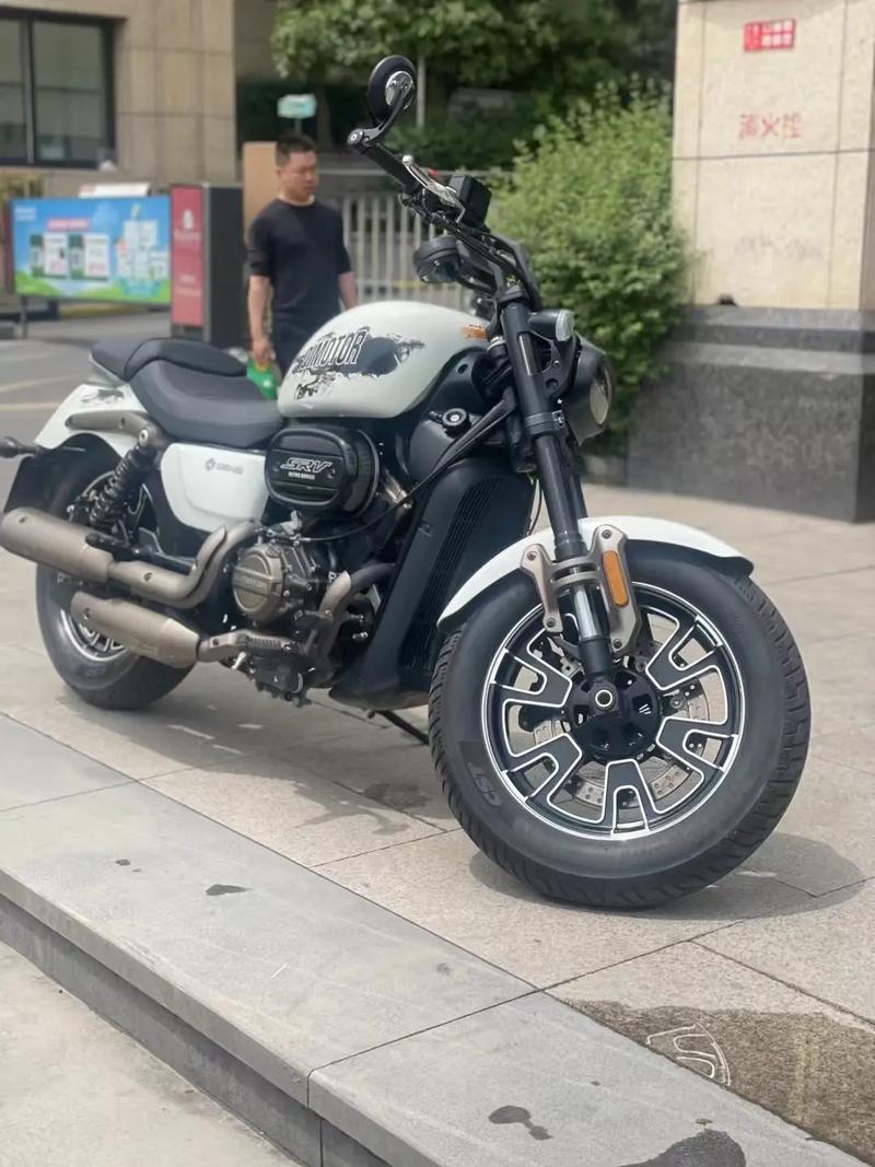 眼红不?QJMOTOR闪350北京首批车主提车 第1张 眼红不?QJMOTOR闪350北京首批车主提车 第1张