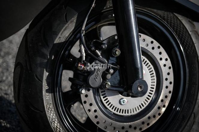 配置动力双提升 试驾Sixties 250Si HPE 第2张 配置动力双提升 试驾Sixties 250Si HPE 第2张