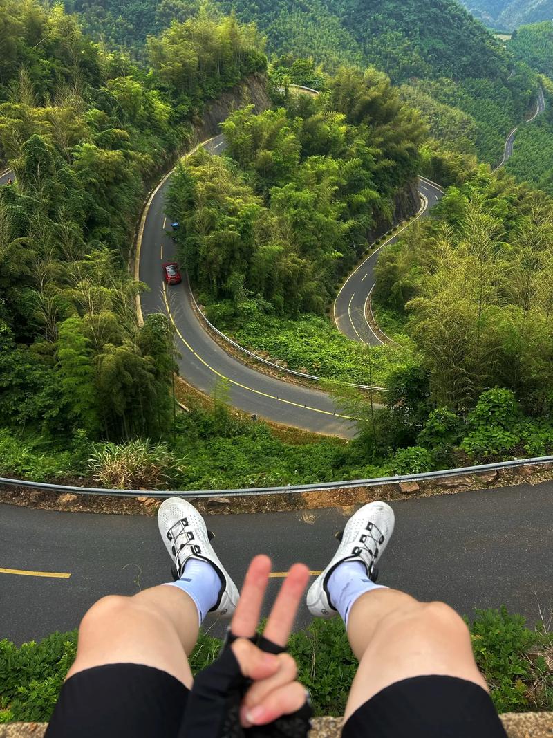 骑车跑山人满为患 不如来打卡拍照圣地 第1张 骑车跑山人满为患 不如来打卡拍照圣地 第1张