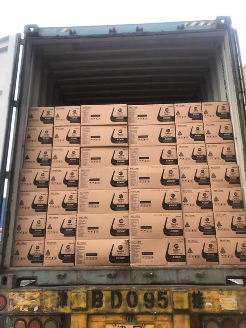 10w40是四季机油吗,10w40机油适合什么车 第1张 10w40是四季机油吗,10w40机油适合什么车 第1张
